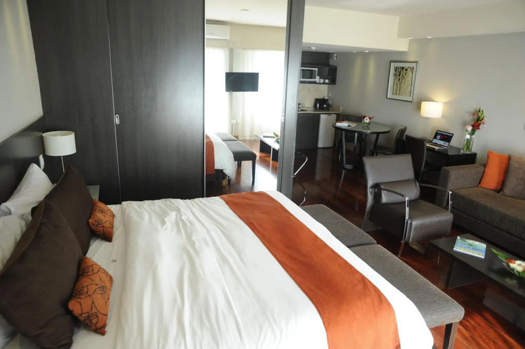 Urban Suites Recoleta Boutique Hotel