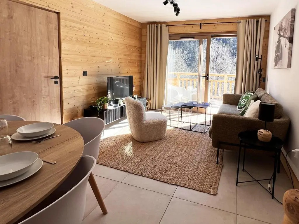 Appartement Champagny-en-Vanoise, 3 pièces, 8 personnes - FR-1-638-4