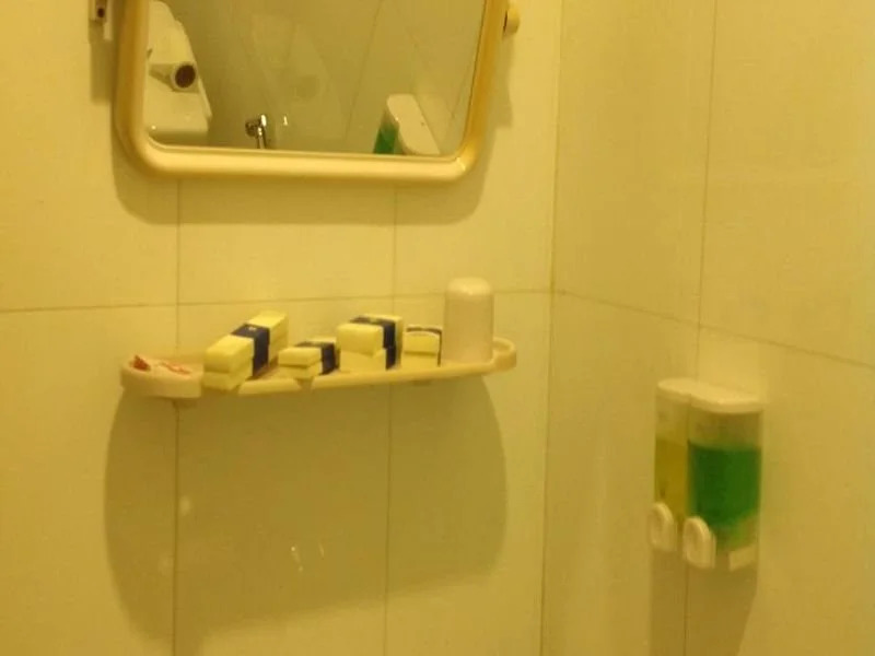 Shwe Htee Hotel Yangon
