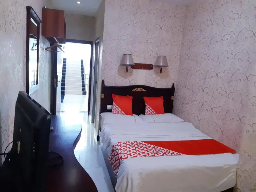 XiShuangBanNa International Aerial Garden South of Mekong River Business Hotel 傣江南商务酒店