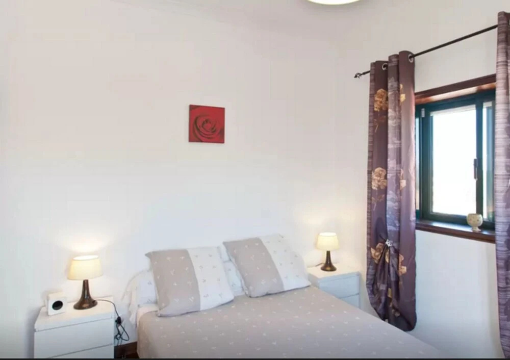 Modern 1-bedroom Apartment Just Outside of Porto With 2 Terraces and V
