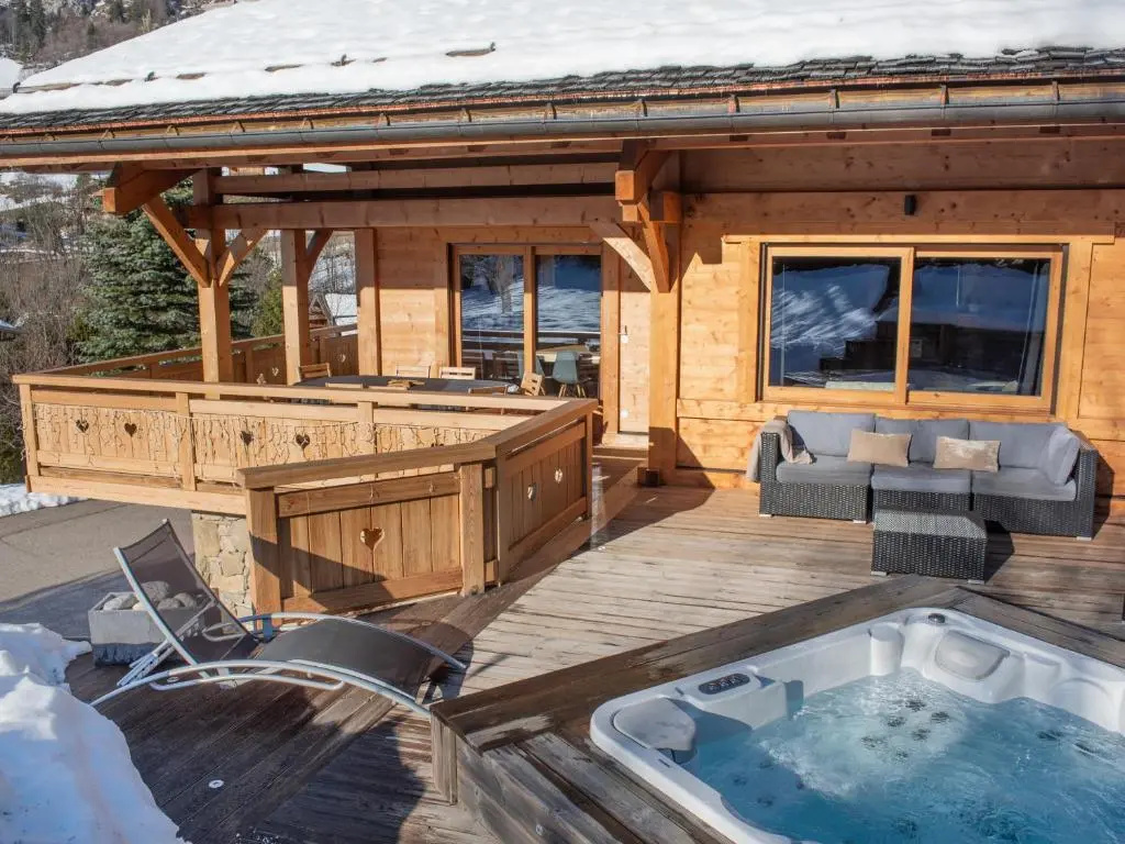 Chalet spacieux pour 11 pers., proche pistes de ski, jardin, BBQ, équipements enfants - Le Grand-Bornand - FR-1-467-58