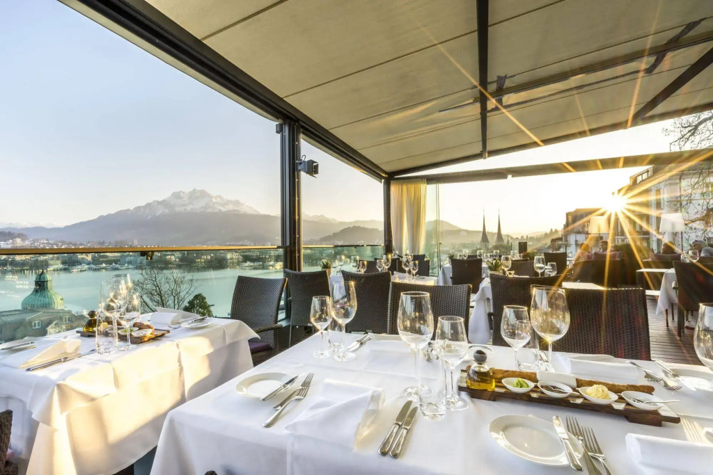 Art Deco Hotel Montana Luzern