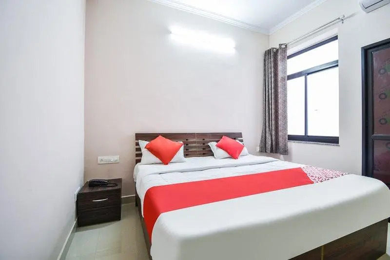 OYO 68318 Ved Villa