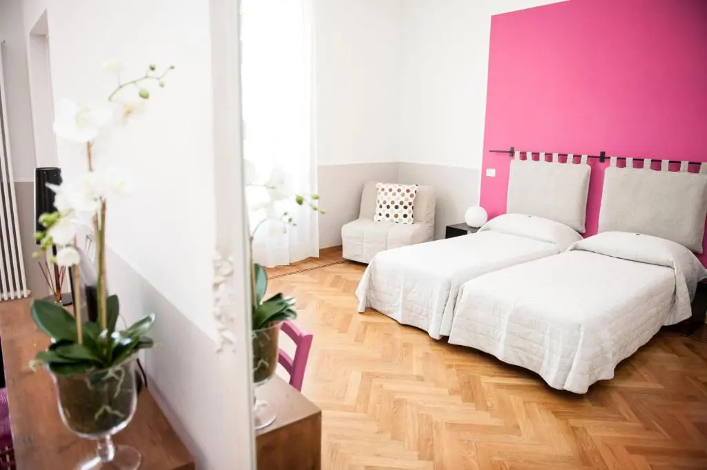 Florian Rooms Guest House