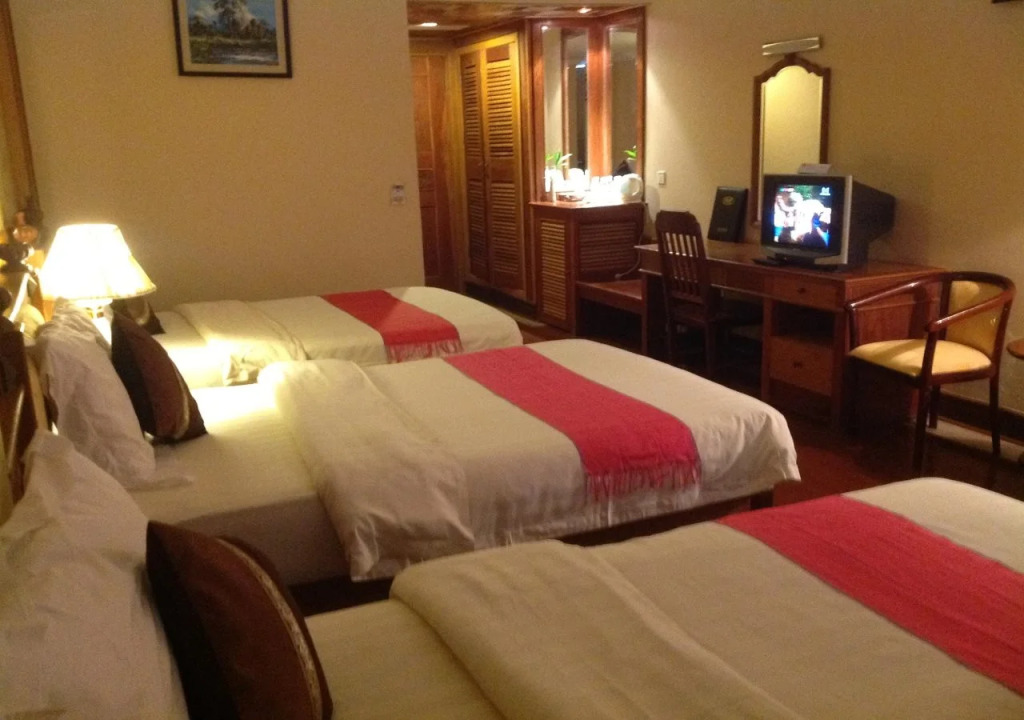 Blue River Hotel