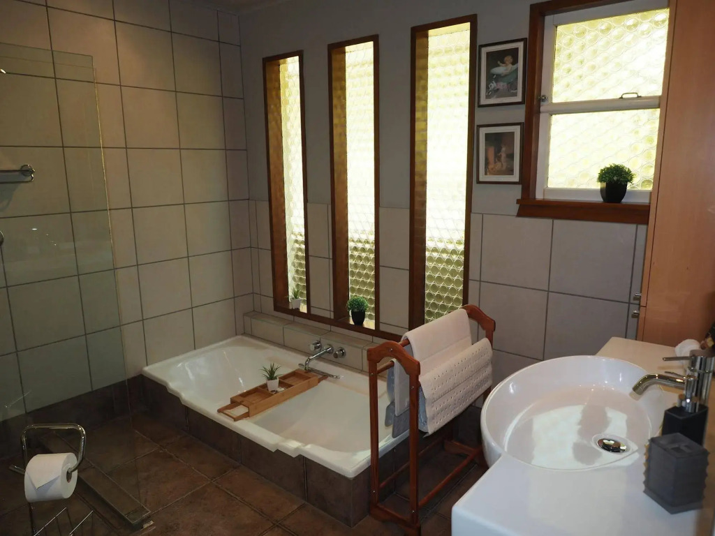 Sounds Vista B&B