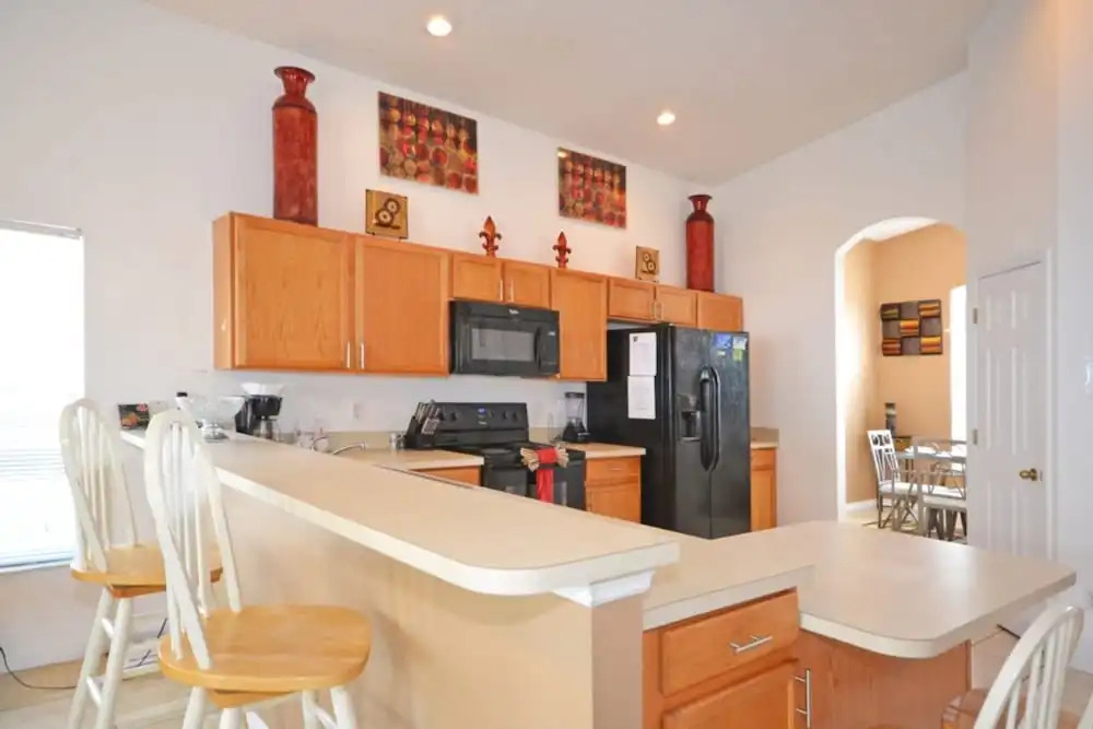 Hampton Lakes 215449