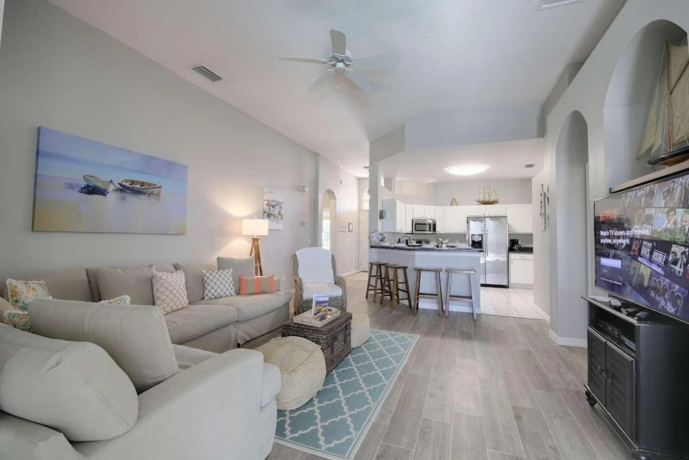 428 Calabay Parc