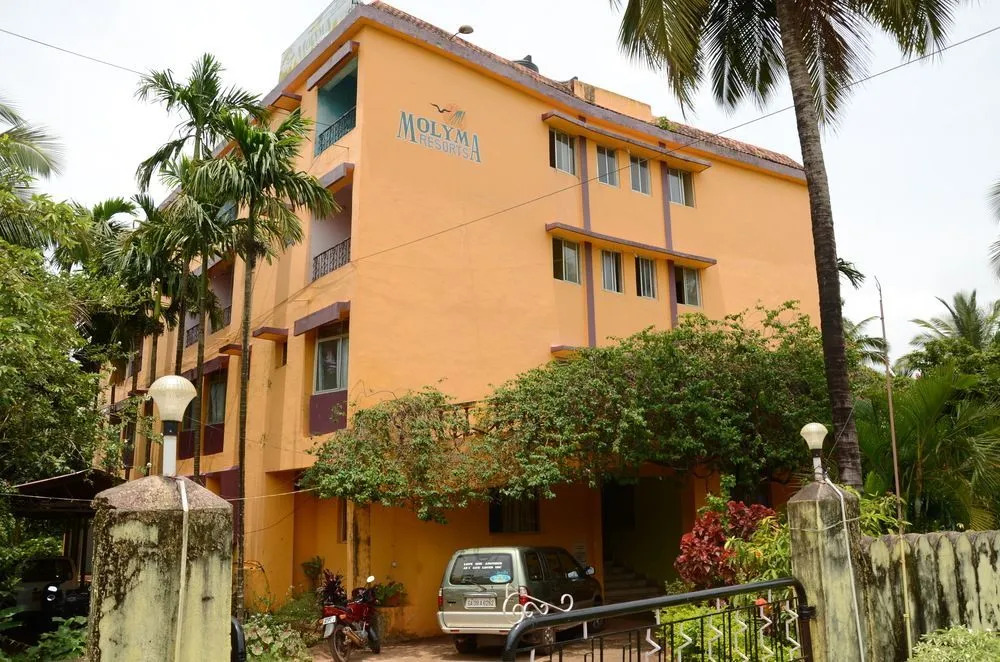 Molyma Resorts