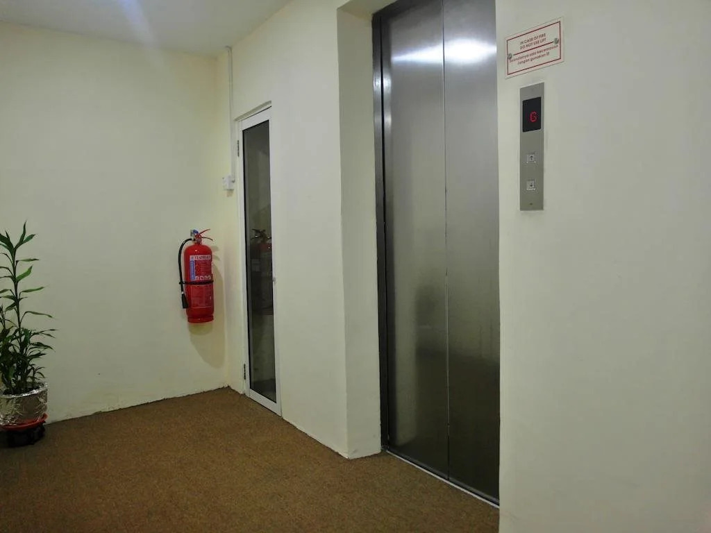 KK Crystal Hotel