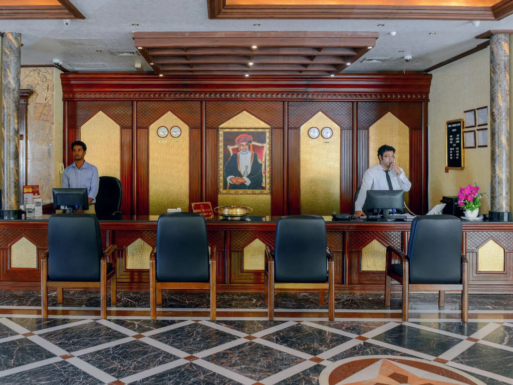 Hotel Golden Oasis