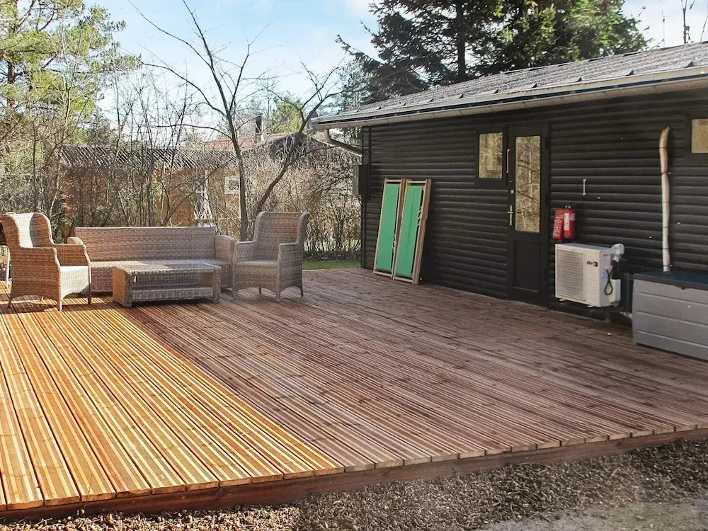 Tranquil Holiday Home in Hals near Beach