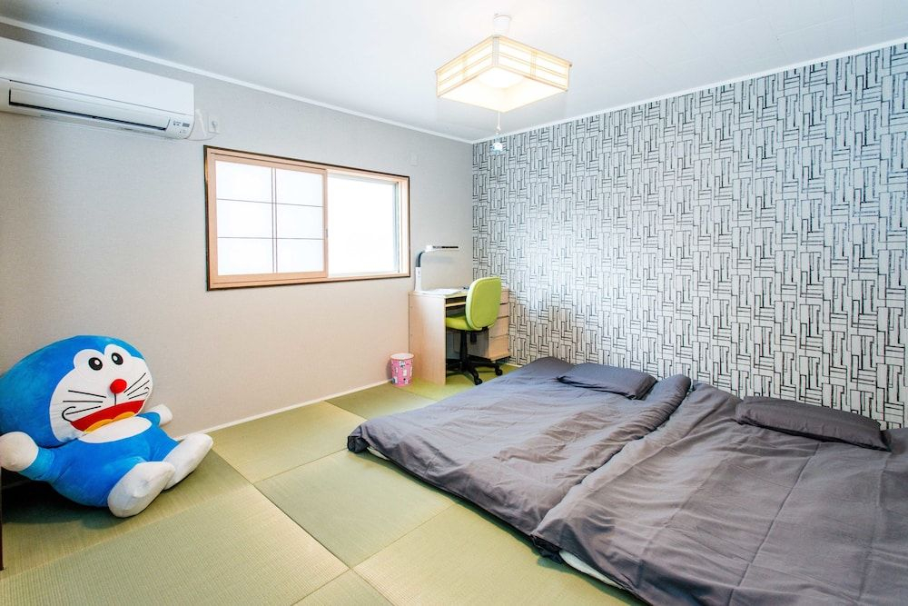 YUYU House - Imazado Anywhere Door