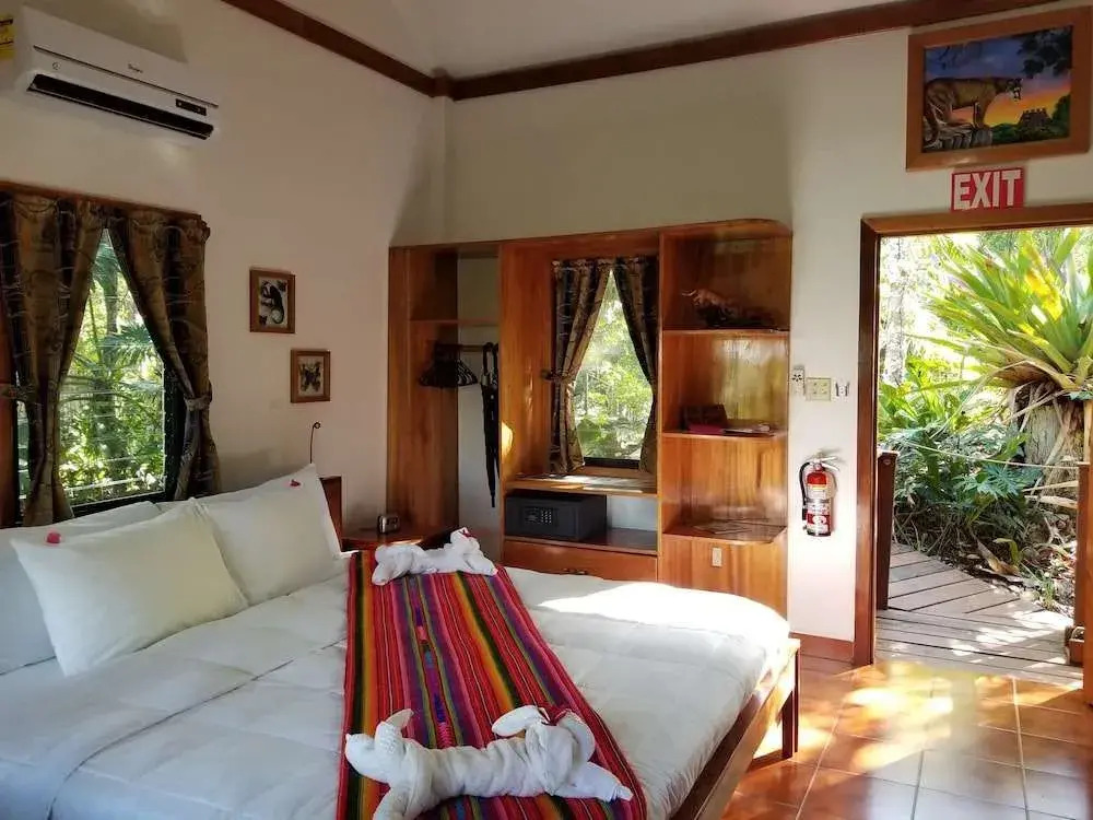 Mariposa Jungle Lodge