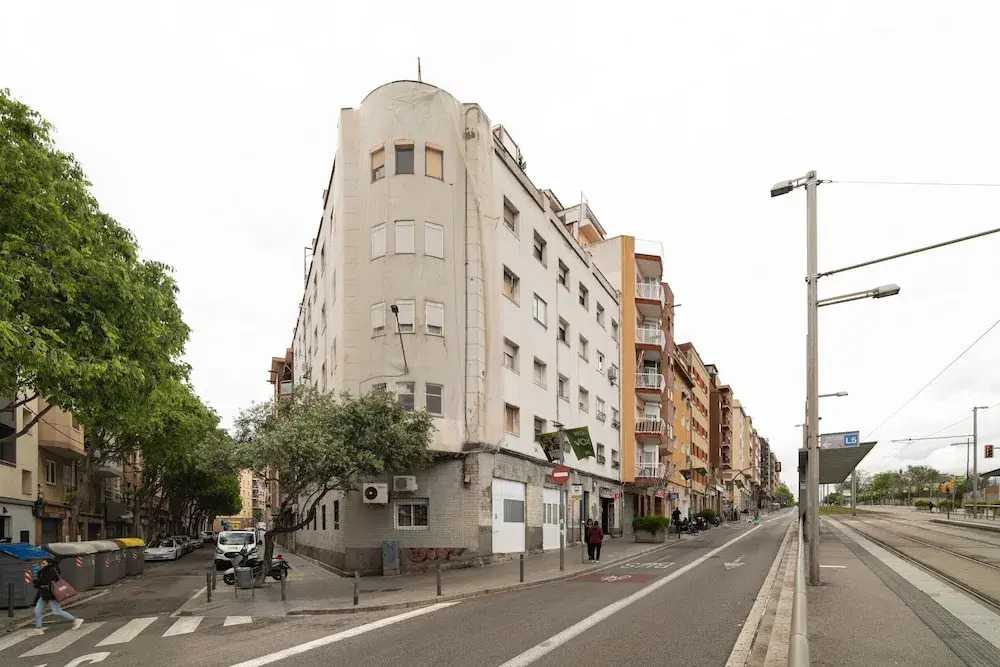 Collblanc Apartment By Olala Homes