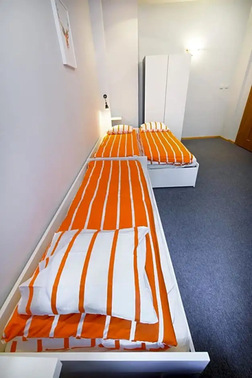 Constitution Square Rooms