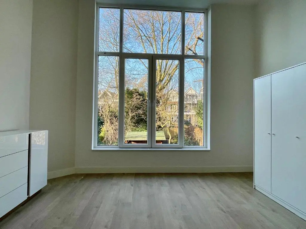 Detailed 1 Bedroom Serviced Apartment 63m2 -MNL D-