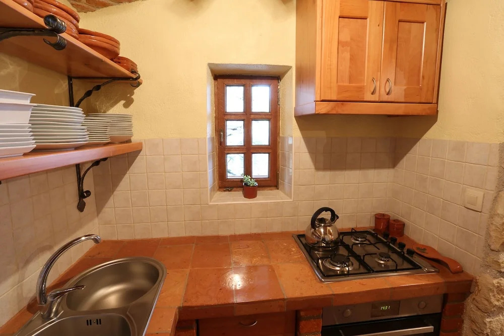 Vineyard cottage Med vinogradi