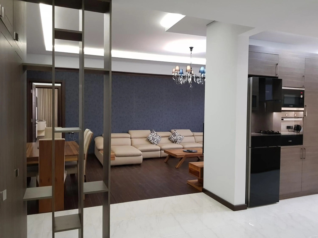 Northern Avenue - Teryan crossroads 3bedroom Modern and comfortable apartment TT666
