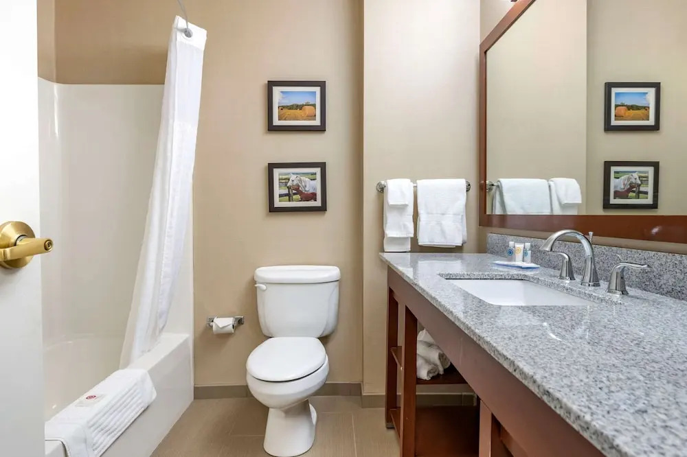 Country Inn & Suites By Carlson,Wilder, KY
