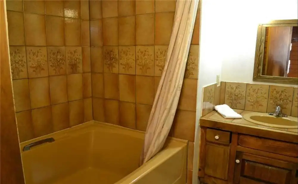 512 Christie at South Lake Tahoe 4 Bedrooms 2 Bathrooms Home
