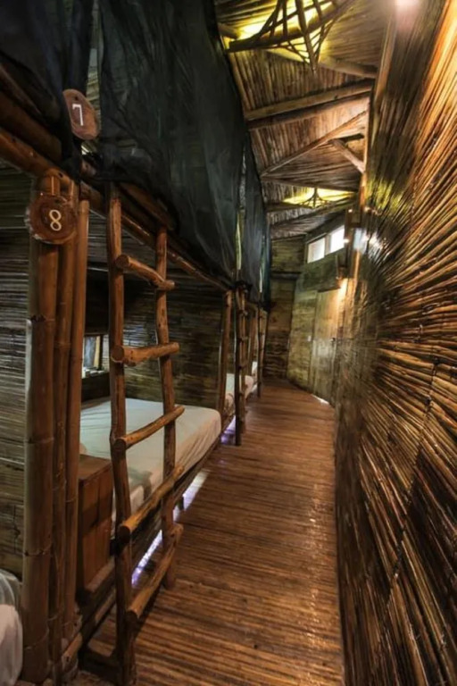 Hostel Bambu Gran Palas