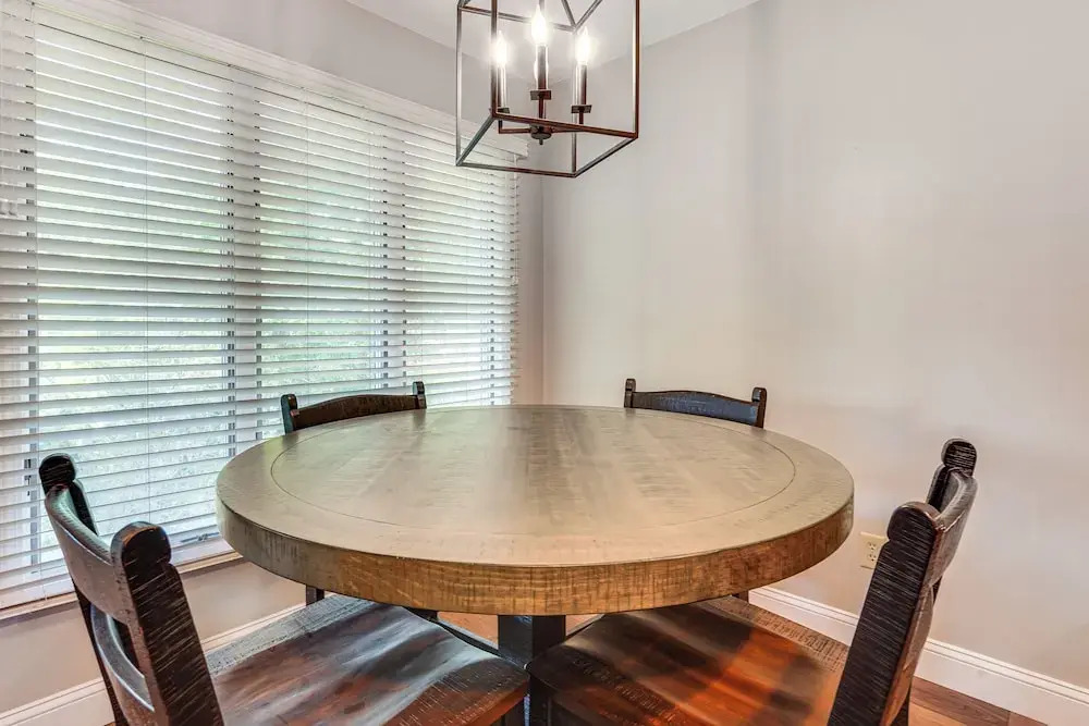 Blissful Kiawah Island Escape: Walk to the Beach!