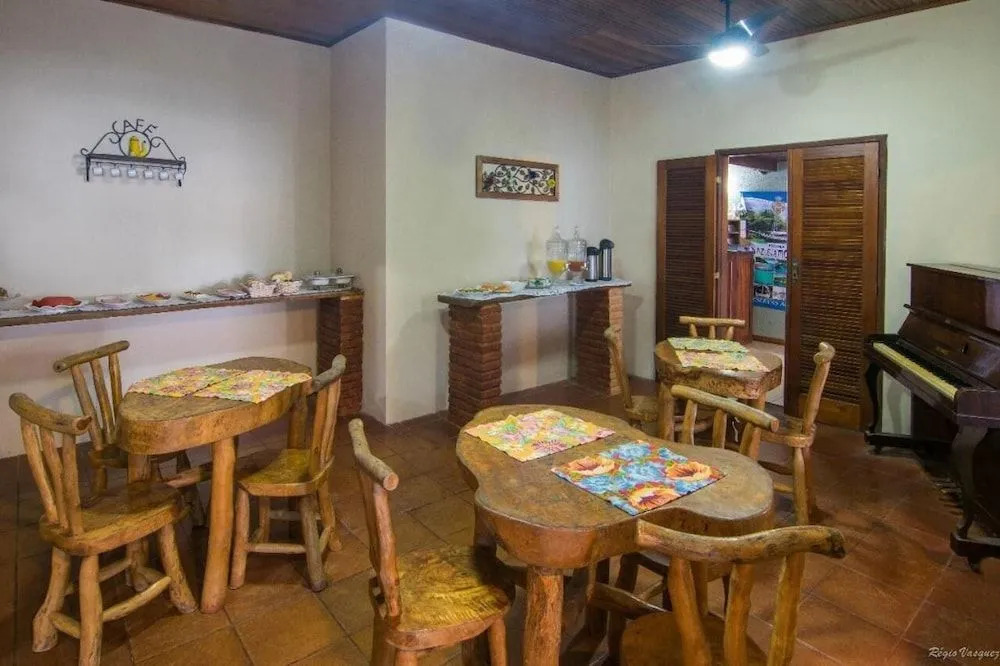 Pousada Acquarela Paraty- Com gerador -a 450 mts do centro historico