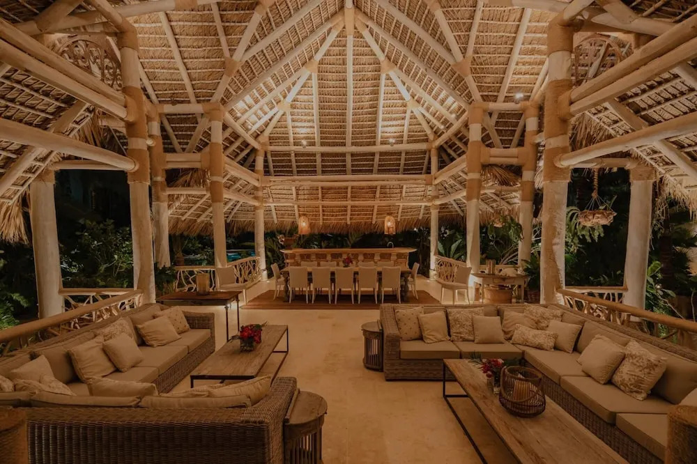 Unique Lake-front 10-bedroom Mansion in Most Luxurious Resort of the Caribbean
