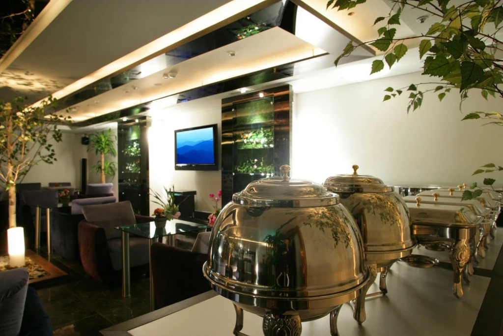 Elle Inn Hotel