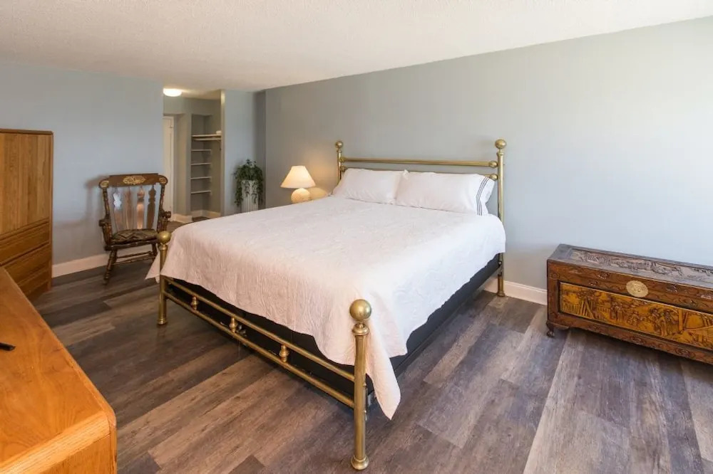 Feeling Tip-sea 2 Bedrooms 2 Bathrooms Condo