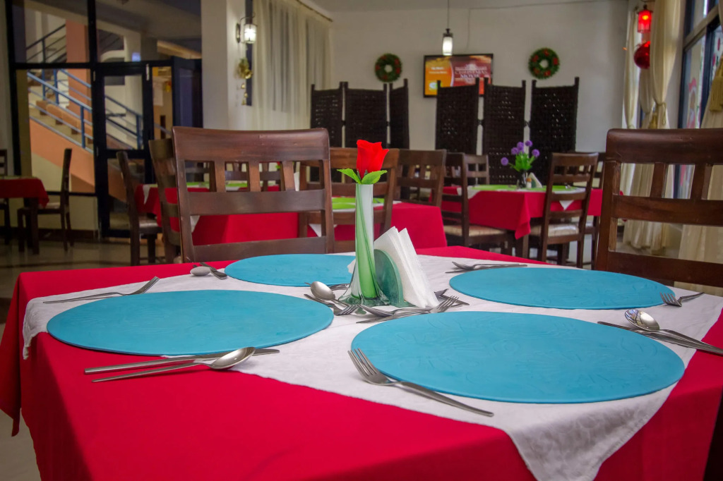 Westwind Hotel Meru