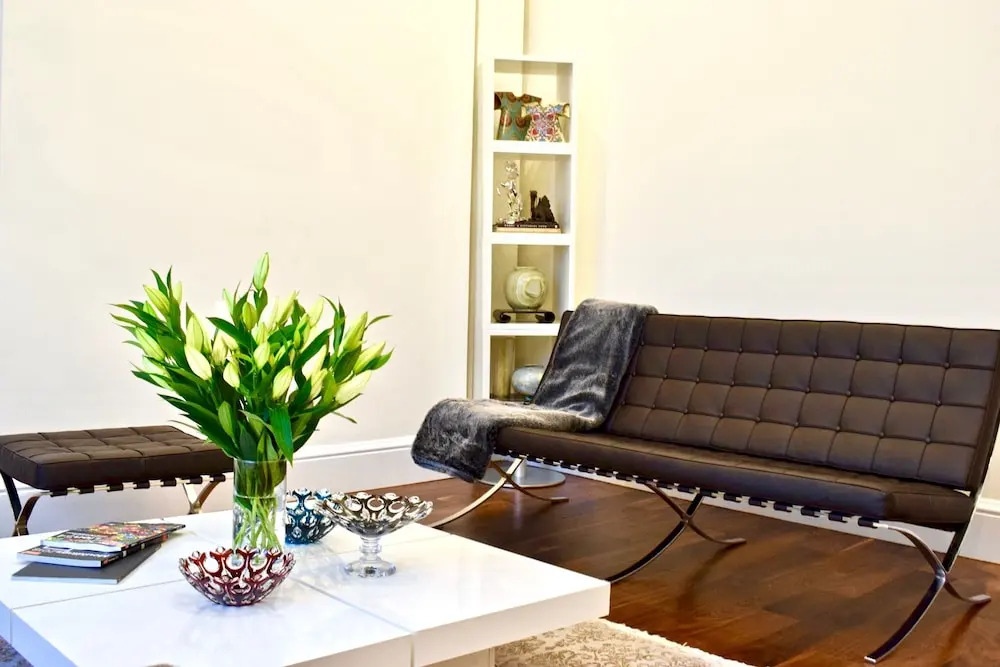 3 Bedroom Apartment in Kensington