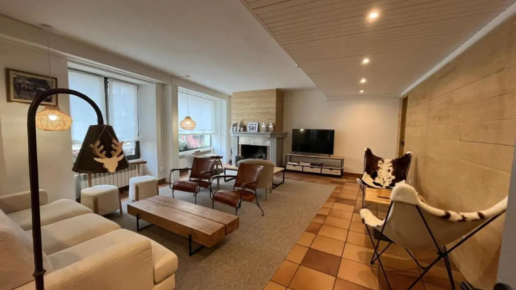 Hotel Joan Canejan
