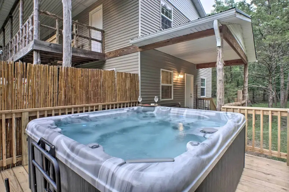 Lakeside Blue Eye Escape w/ Game Room & Hot Tub!