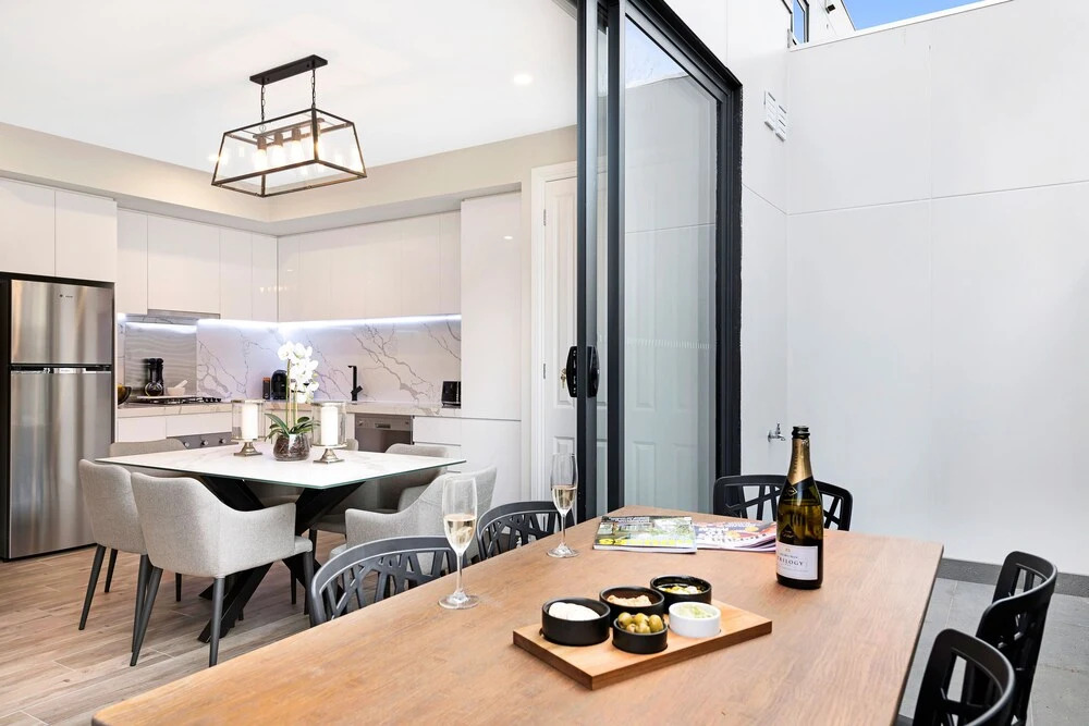 Manhattan Apartments - Caulfield North