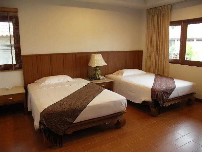 Bangsaphan Resort