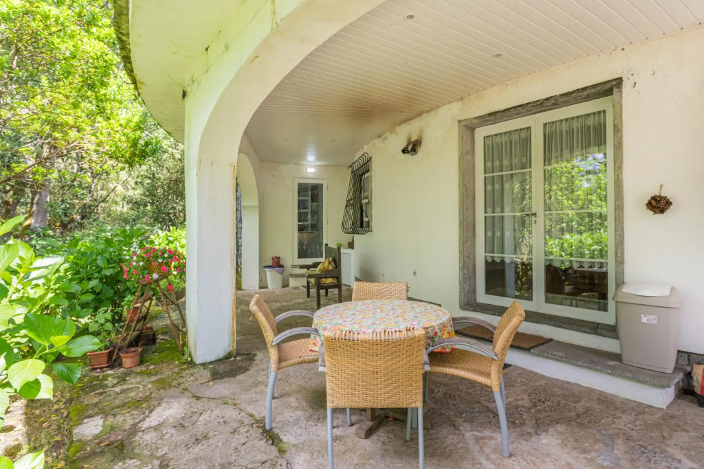 Quinta biológica, com vista, na Serra de Sintra