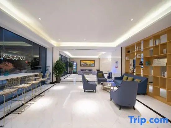 Xana Lite Hotel (Kaifeng Xiaosongcheng Millennium City Park)