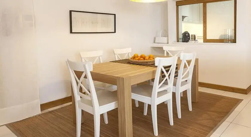 Luxury Golf, Beach & Yachting Flat