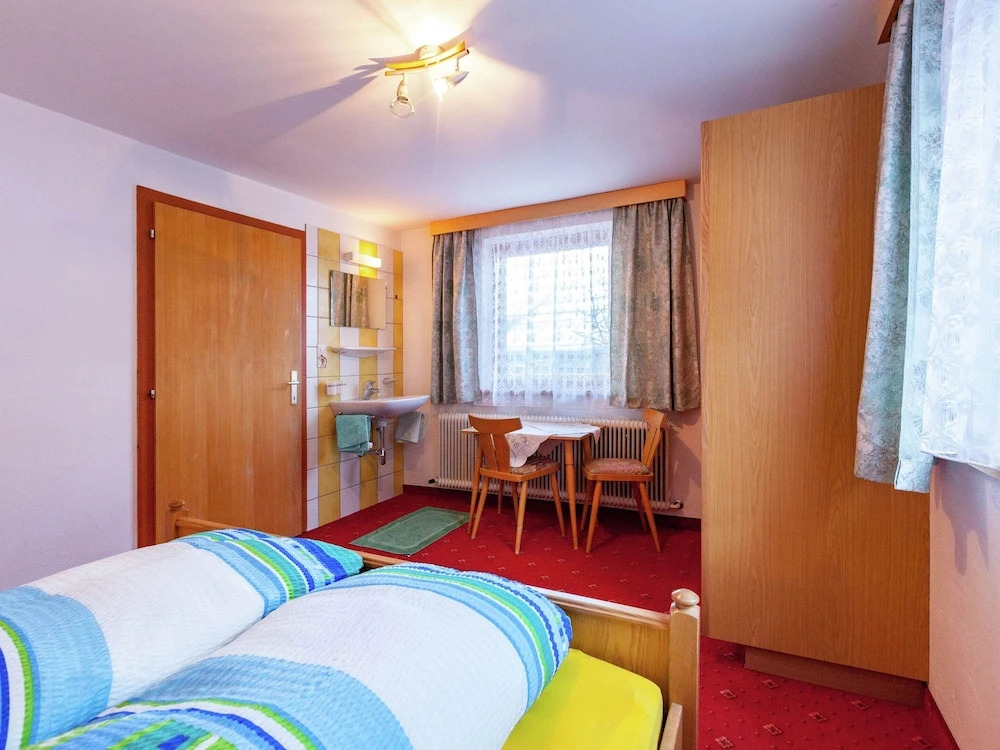 Apartment in See near Ski Slopes