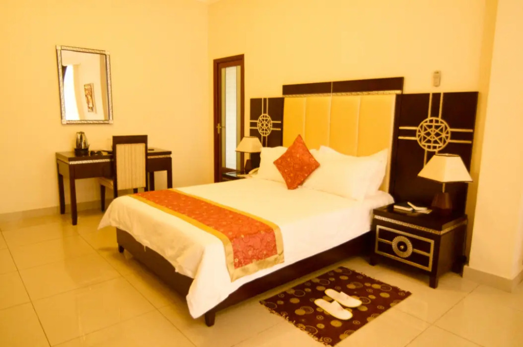 Star Hotel
