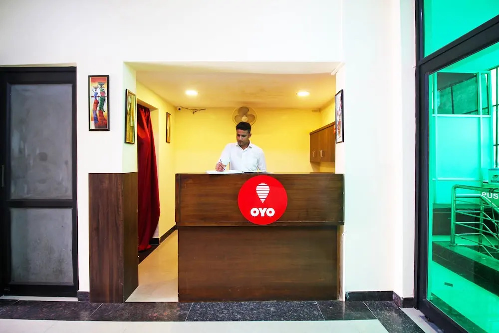 OYO 9189 Hotel Garden Villa