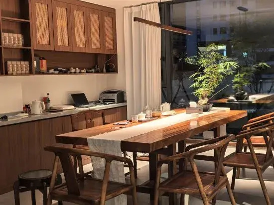 Taining Extraordinary Companion Mountain Residence