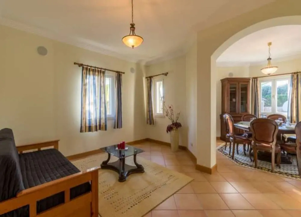 Villa - 4 Bedrooms with Pool and WiFi - 102546
