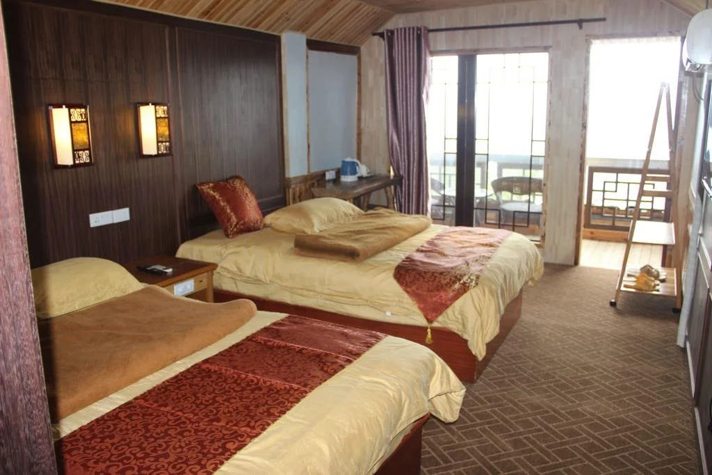 Liqing Hotel