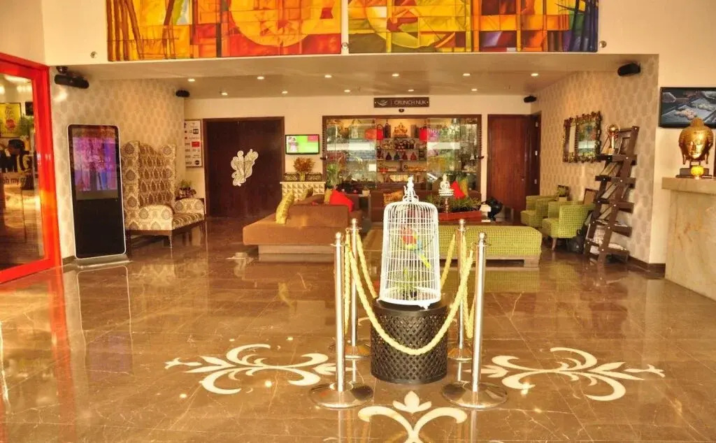 Oyo Premium Lawrence Road