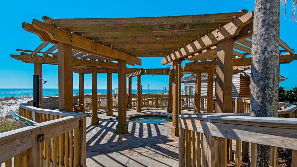 Terrace At Pelican Beach 506 2 Bedroom Condo