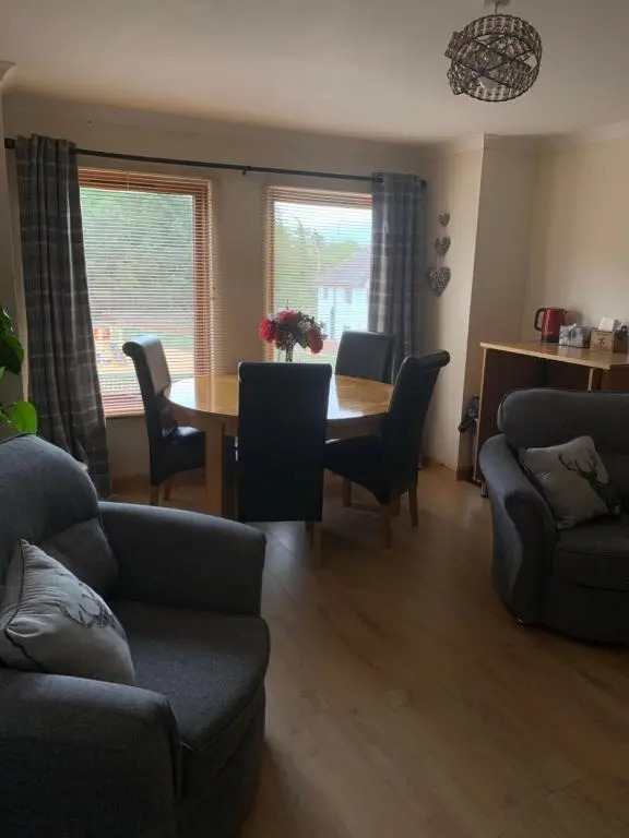 No 52 - Apartment with Lounge and Dining Area - No kitchen